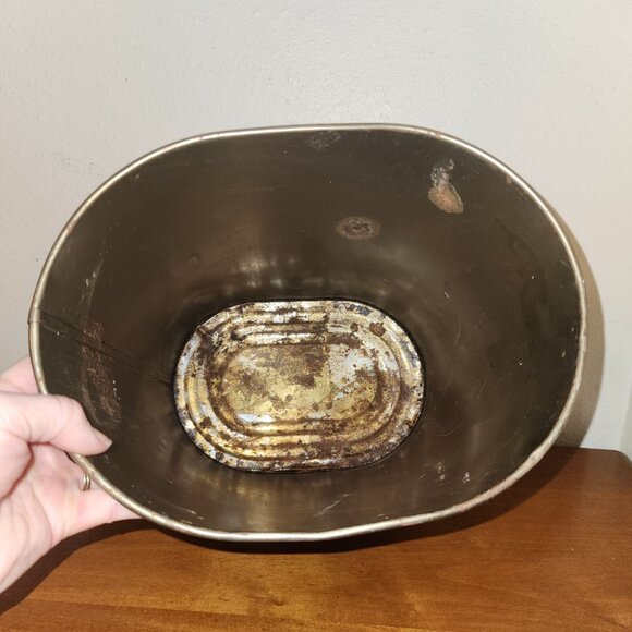 Davy Crockett Vintage 1956 Metal Trash Can 11.5" H x 11" L x 7" W - Picture 7 of 12